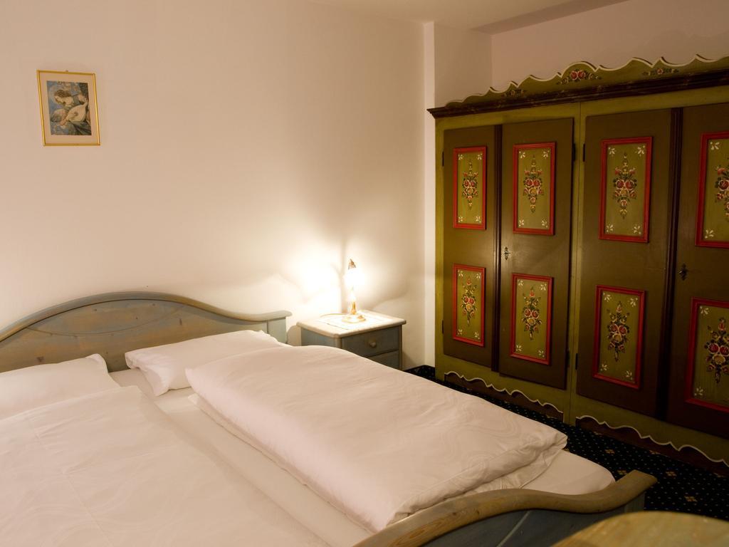 Hotel Olympia Selva di Val Gardena Room photo